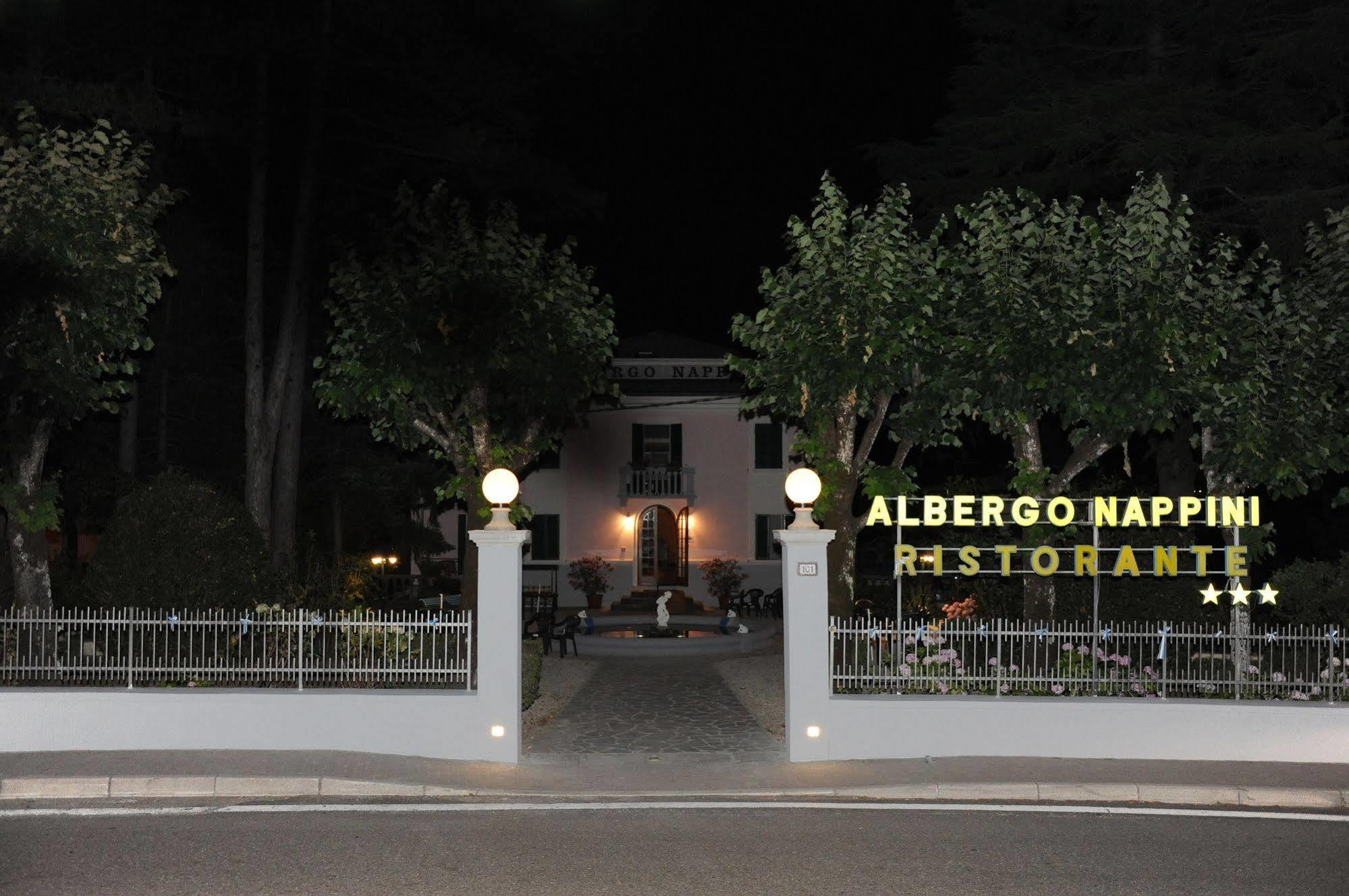 Albergo Nappini Lizzano In Belvedere Esterno foto